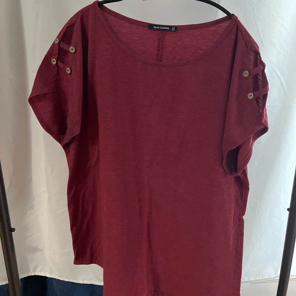 Pink Clover Red Boxy Cap Sleeve Blouse